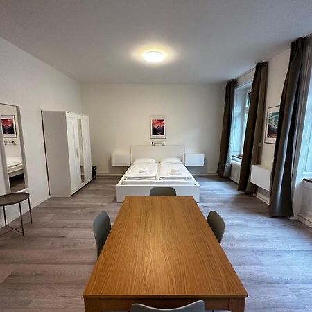 Hitrental Seefeld - Kreuzstrasse Apartments Цюрих Экстерьер фото